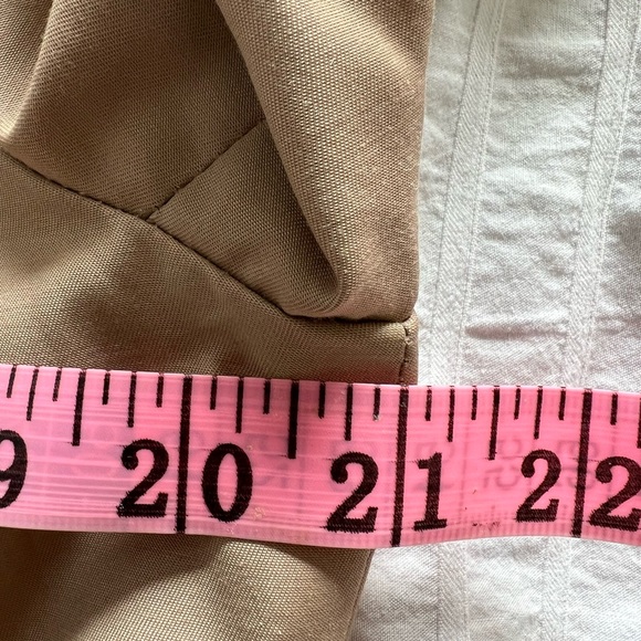 Women’s short trench coat - Picture 4 of 6